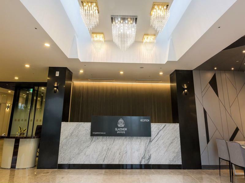 Gladsheim Hotel Seogwipo Extérieur photo
