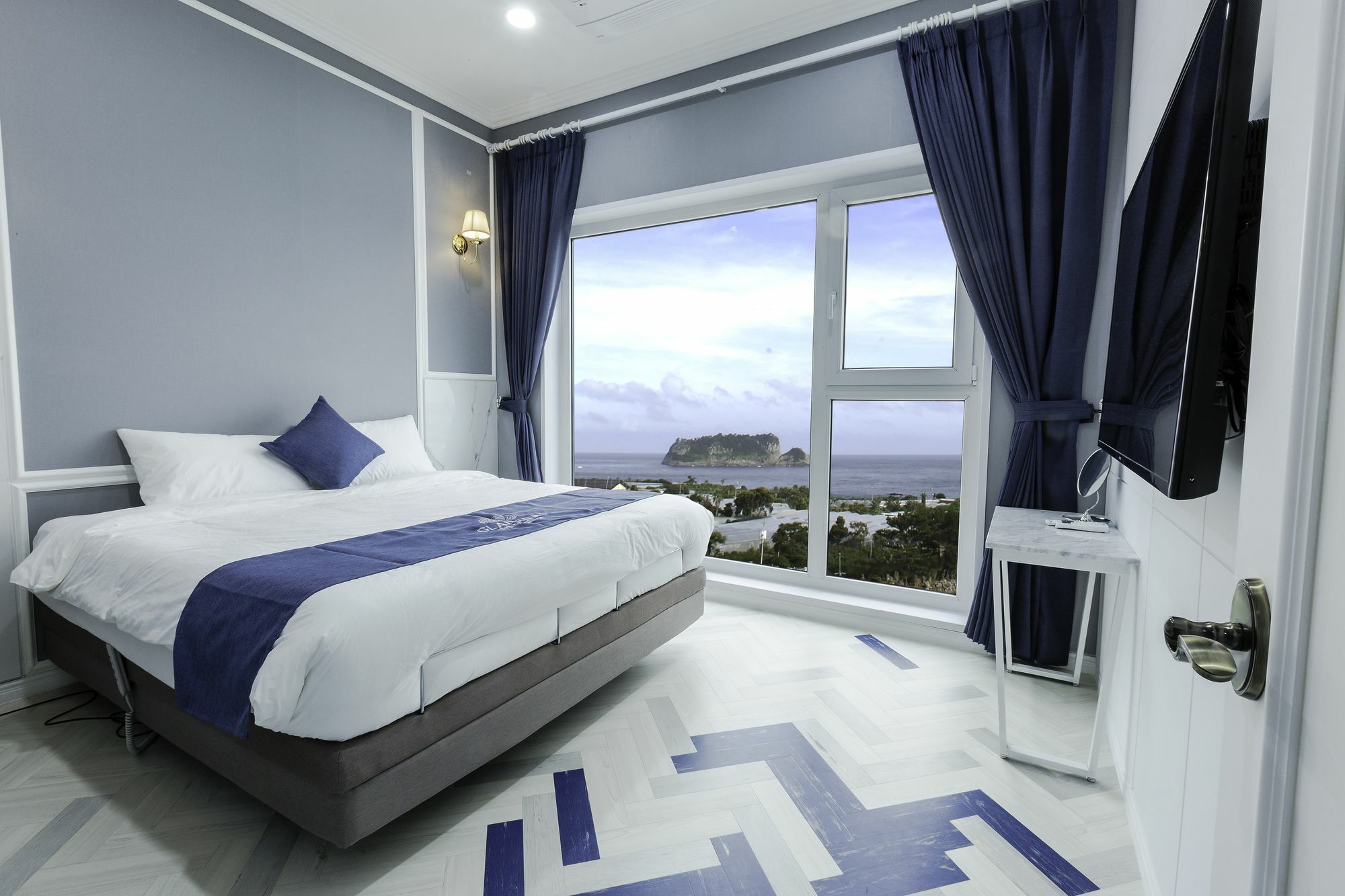 Gladsheim Hotel Seogwipo Extérieur photo